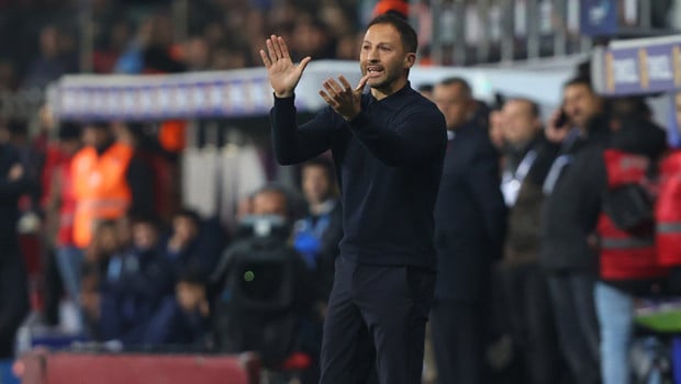 Domenico Tedesco'dan galibiyet sonrası derbi yanıtı: 'Aklım Ferençvaros maçında'