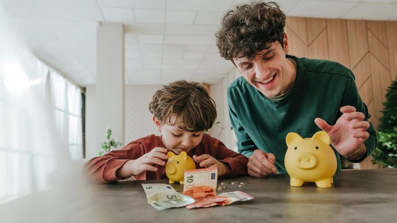 Finanztherapeutin: Geizig oder großzügig? Was der Umgang mit Geld über unsere Kindheit verrät