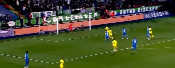 Rizespor-Fenerbahçe maçında Fofana'dan inanılmaz hata