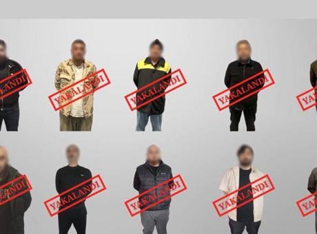 Bakan Yerlikaya duyurdu: 7'si kırmızı bültenle aranan 10 kişi Türkiye'ye getirildi