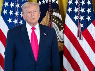 Donald Trump réclame une enquête sur les liens entre Jeffrey Epstein et des Démocrates, dont Bill Clinton