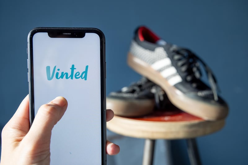 «On doit protéger nos enfants» : l’Arcom saisie après la découverte de liens sur Vinted conduisant à du contenu pornographique