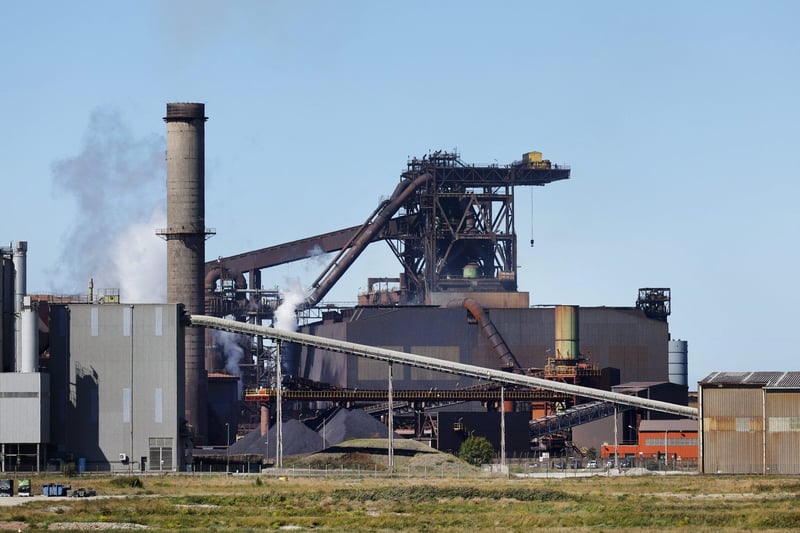 ArcelorMittal à Dunkerque : 393 personnes ont été exposées accidentellement à l’amiante