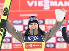 Wintersport: Japans Skisprung-Sensation jubelt erneut