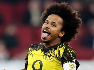 Possession d’armes illégales, amende de 450 000 euros… Le footballeur Karim Adeyemi épinglé par la justice allemande