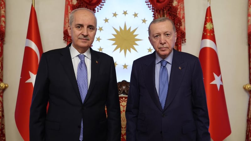 Cumhurbaşkanı Erdoğan, TBMM Başkanı Kurtulmuş'u kabul etti