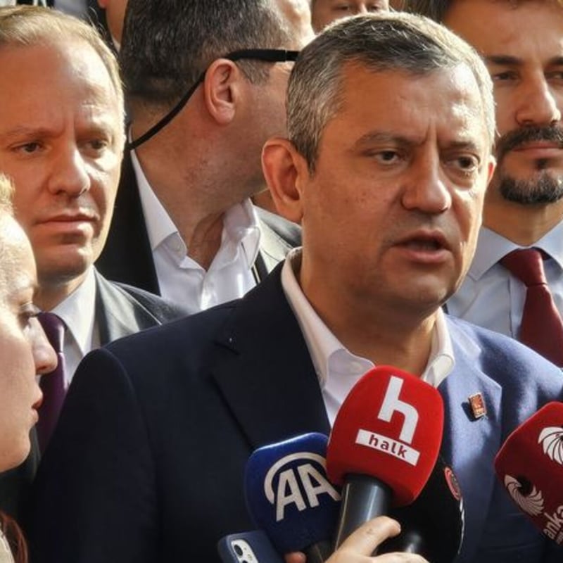 Özgür Özel'den Mansur Yavaş açıklaması