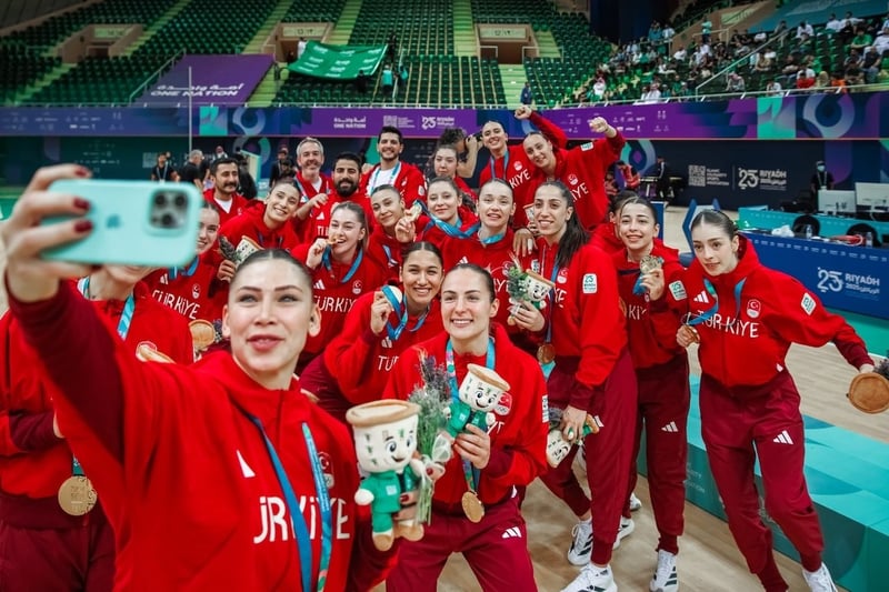 Milliler İslami Dayanışma Oyunları'nı zirvede tamamladı