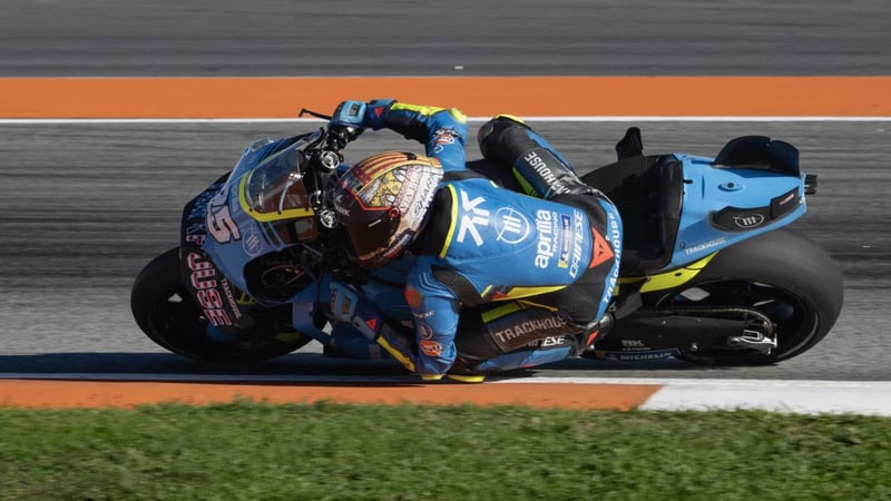 Pelea en Aprilia por dominar el último test MotoGP del 2025 y primero de 2026