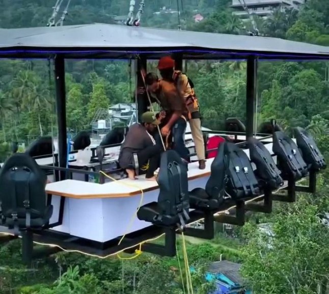 Family suspended 150ft up in the air after ‘sky-dining restaurant’ crane malfunctions