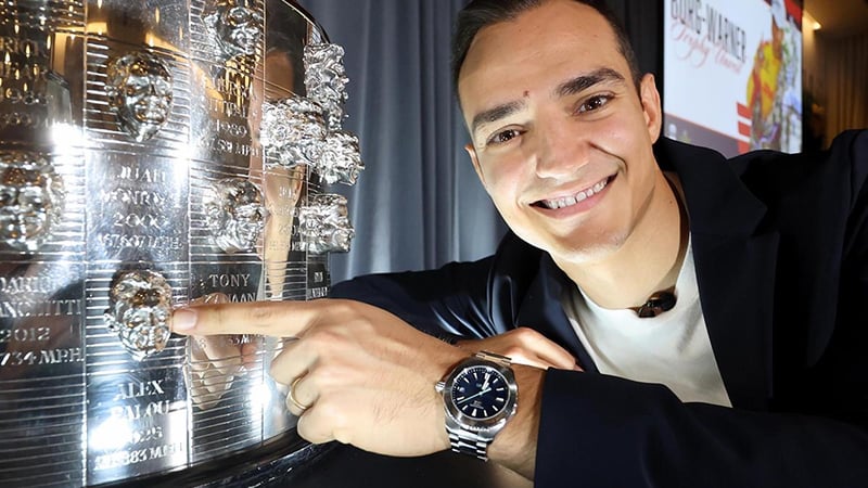 El rostro de Àlex Palou ya está esculpido en el trofeo de las 500 Millas de Indianápolis