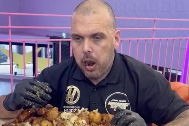 Man has to quit six minutes into 'frightening' food challenge