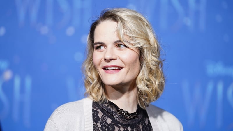 Glückliche Ehefrau und Zweifach-Mama: Hazel Bruggers Herz schlägt nicht nur für Comedy