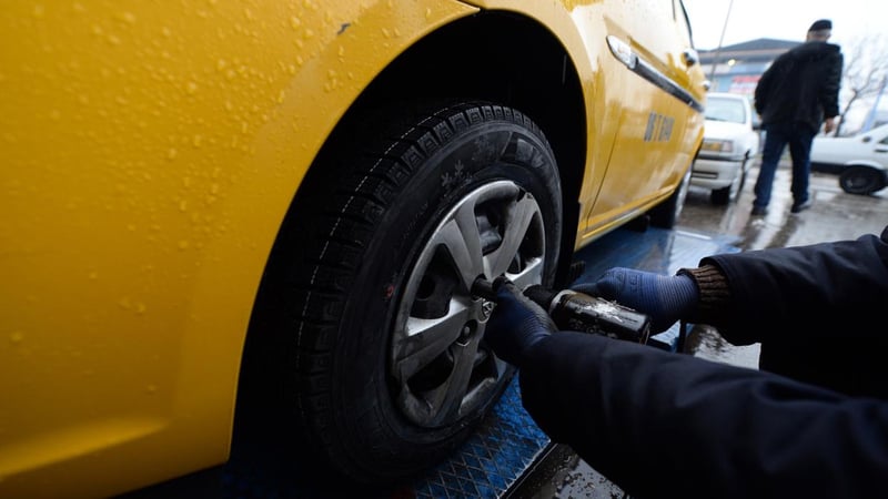 Zorunlu kış lastiği uygulaması başladı