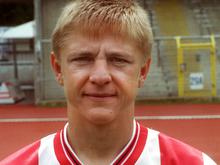 Ehemaliger Bundesliga-Profi: Ukraine: Ex-Nationalspieler stirbt nach Veteranenspiel