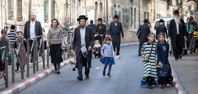 Als überschreite man eine Grenze zwischen zwei Wirklichkeiten