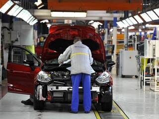 L’alarme incendie se déclenche dans l’usine Renault Alpine en Normandie : 200 personnes évacuées