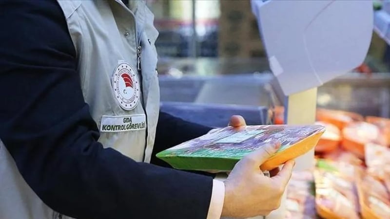 Bakanlıktan yeni taklit-tağşiş listesi: Köfte harcında deri dokusu tespit edildi