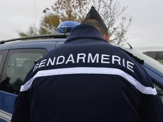 « Il était torse nu et couvert de terre » : un homme kidnappé et blessé par balle se réfugie dans une maison en Bretagne