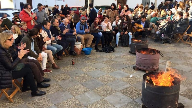 Empezó entre vecinos y hoy es una fiesta reconocida como Bien de Interés Cultural: este es el calendario de esta cita que une villancicos y flamenco