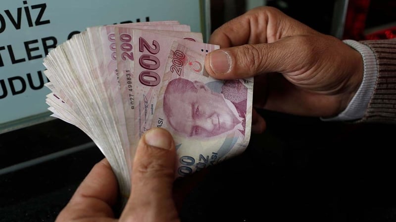 Türkiye asgari ücretli çalışan sayısında Avrupa zirvesinde: 11,2 milyon kişi asgari ücretle geçiniyor