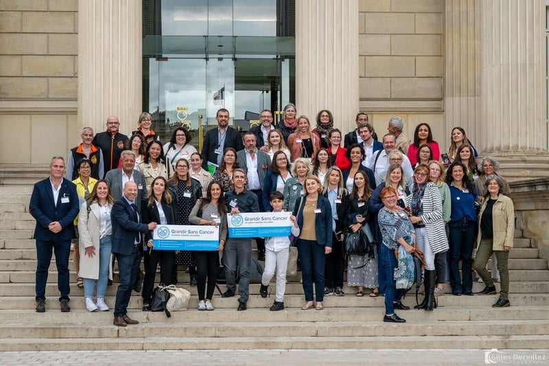 Cancers de l’enfant : une proposition de loi pour dépasser le mur de l’argent