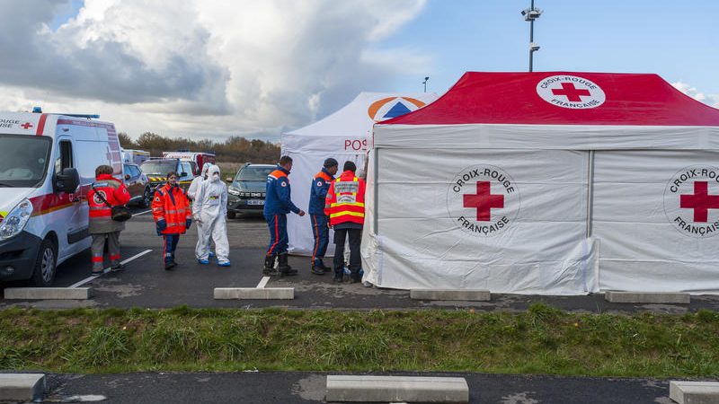 2900 postes supprimés et réduction de 17 % de son budget : la Croix-Rouge fait face aux coupes des aides des États-Unis
