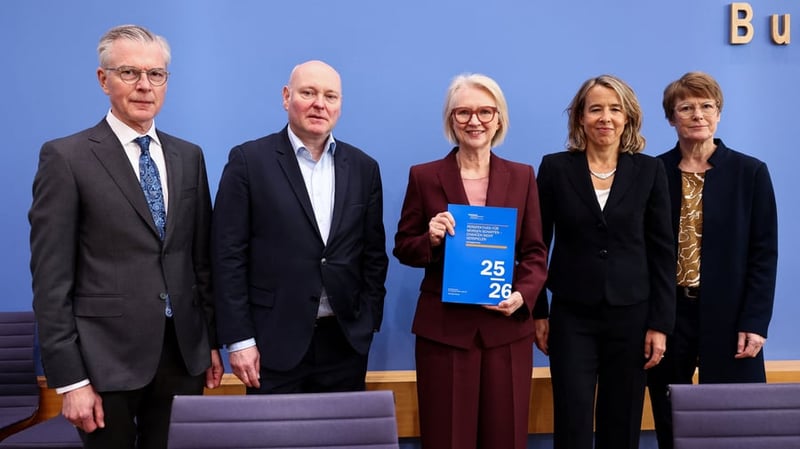 Steuerlast: Steuerrevolution der Wirtschaftsweisen: Sachverständigenrat fordert Reform der Erbschaftsteuer