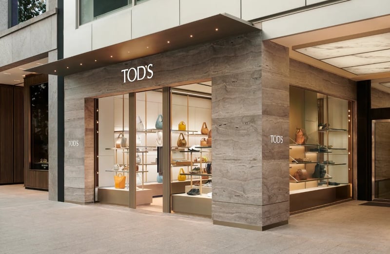 Golpe al 'made in Italy': la marca de zapatos de lujo Tod's y tres directivos investigados por explotación laboral con retribuciones de 2,75 euros por hora