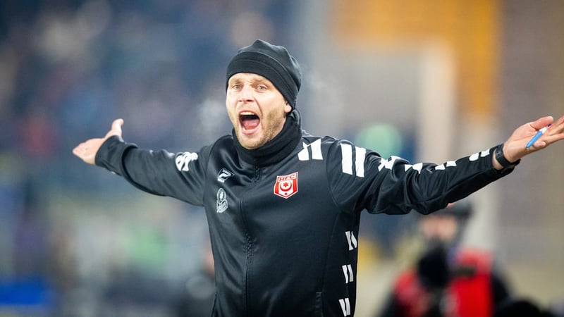 Jubel-Statement - HFC kämpft für Trainer Schröder