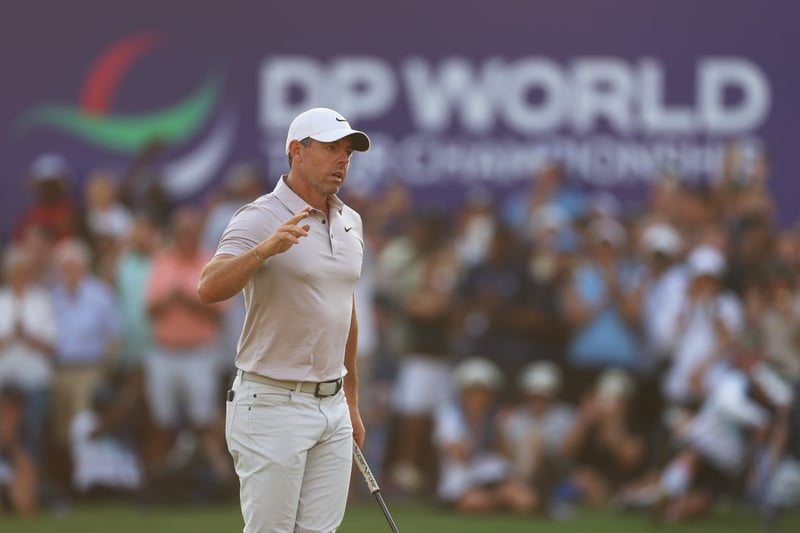 Rory McIlroy powers into share of lead with DP World Tour Championship set for thrilling finish