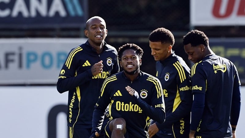 Hem salonda hem sahada