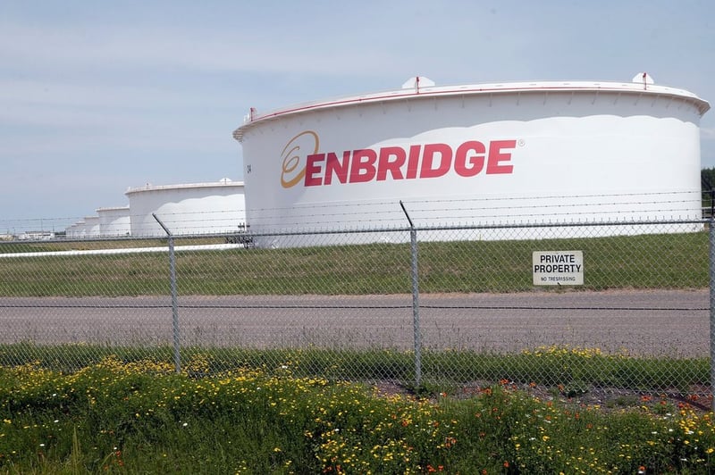 Enbridge approves US$1.4 billion project to boost Canadian oil flows to U.S. refiners