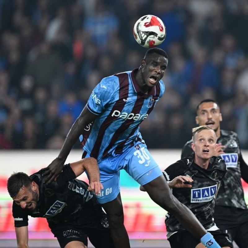 Trabzonspor kafa gollerinde zirvede