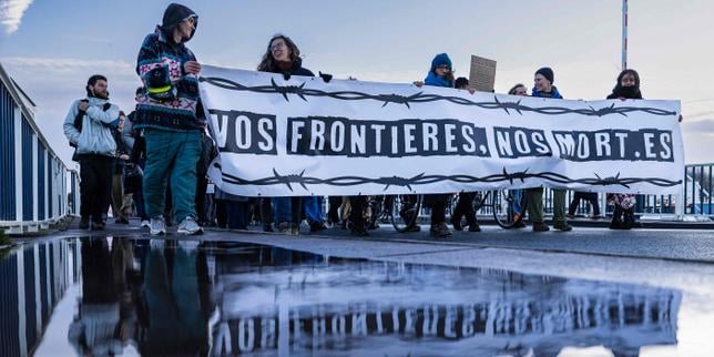 Mort de 31 migrants dans la Manche en 2021 : procès requis pour 14 membres de réseaux de passeurs