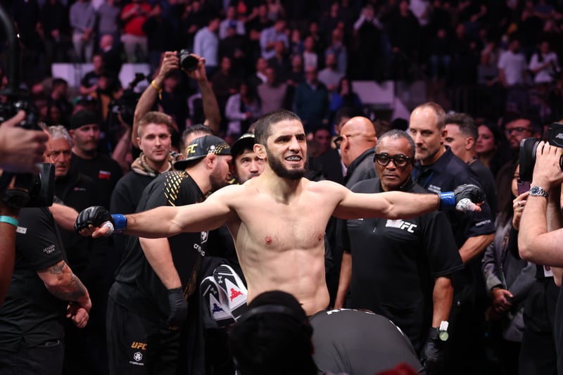 Islam Makhachev secures title in second weight class with UFC 322 win over Jack Della Maddalena