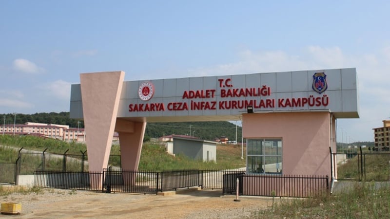 Cezaevinde gıda zehirlenmesi şüphesi; 123 hükümlü hastanelik oldu