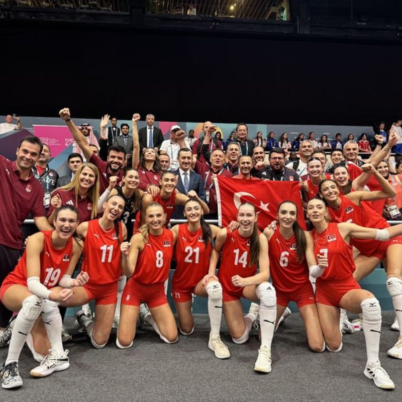 Millilerimiz, Riyad'da günü 7 madalyayla tamamladı!