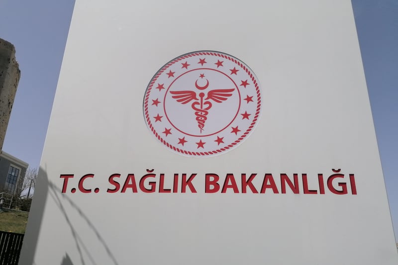Sağlık Bakanlığı sınav takvimini açıkladı: DUS ve YDUS yılda bir kez, TUS ise iki kez yapılacak