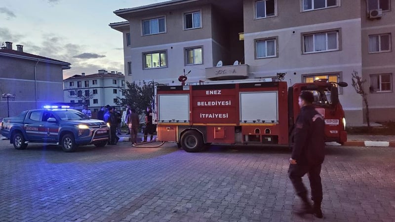 Apartmanda korkunç cinayet! Komşusunu öldürdükten sonra intihar etti