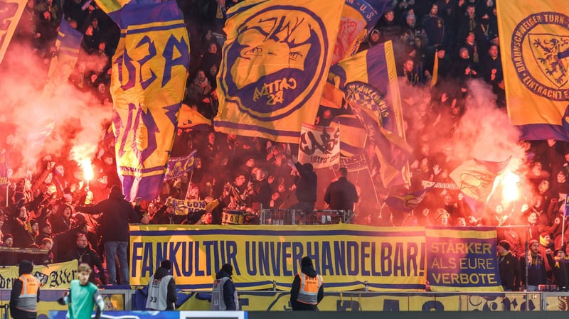 fortsetzung der proteste: „Soll das die Zukunft des Fußballs sein?“