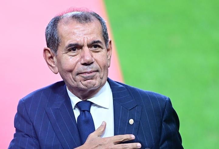 Galatasaray Başkanı Dursun Özbek, adaylığını duyurdu