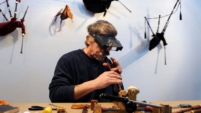 Merz Reformpläne: Wie die Aktivrente ein Zweiklassen-System im Alter schafft