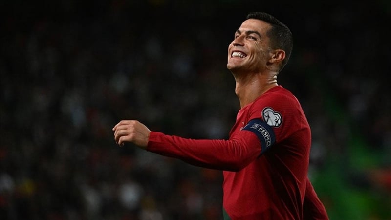 Ronaldo kontrolden çıktı, sahadan ihraç edildi