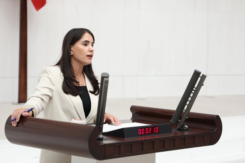 MEB’den özel eğitim okulundaki “kolluk selamı” gerekçesi: Meslek tanıtımı