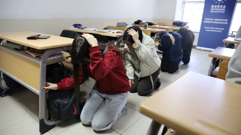 YKS Hazırlık Merkezi’nde deprem ve tahliye tatbikatı