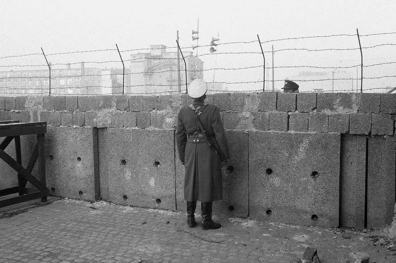 Quand la CIA diffusait des livres interdits à l’est pour peser dans la guerre froide