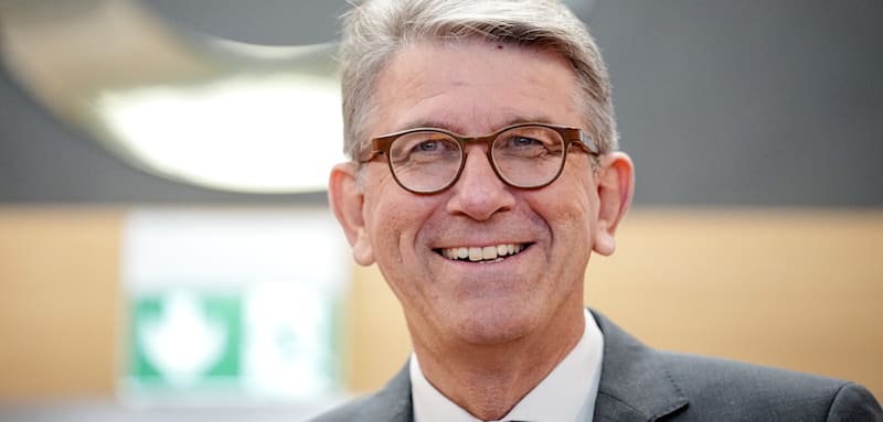 „Dass das System der freien Medien kollabiert“ – Weimer fürchtet Kontrollverlust der Demokratie