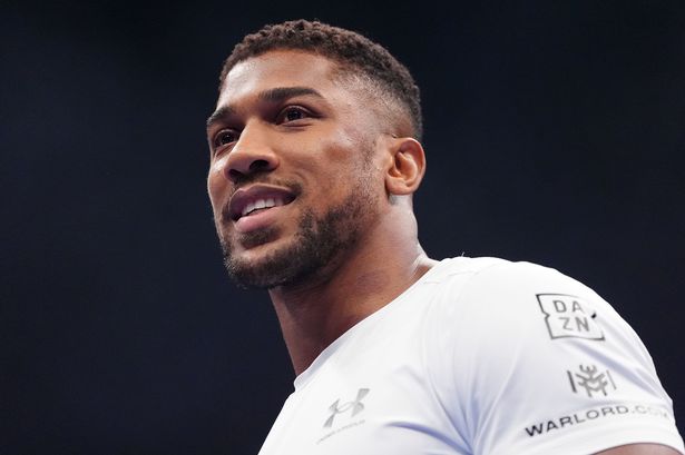 Anthony Joshua's clear message to Jude Bellingham after England criticism says it all