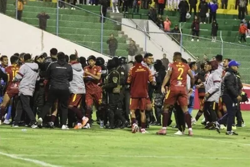 Brawl erupts after South American cup match with 17 red cards issued and police forced to intervene